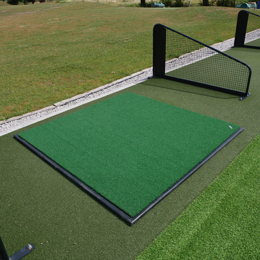 GolfBays Standard Hitting Mat 1.5m x 1.5m (4'11 x 4'11)