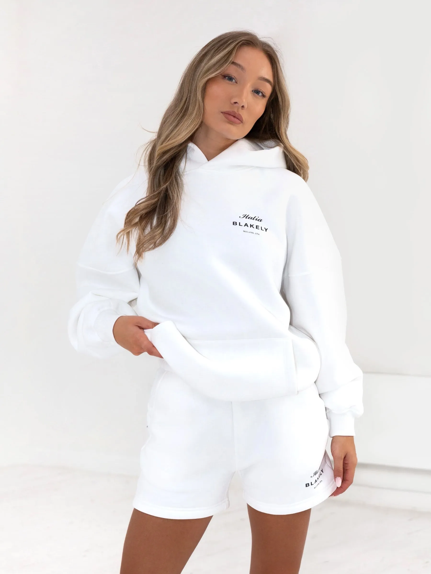 Italia Oversized Hoodie - Flat White