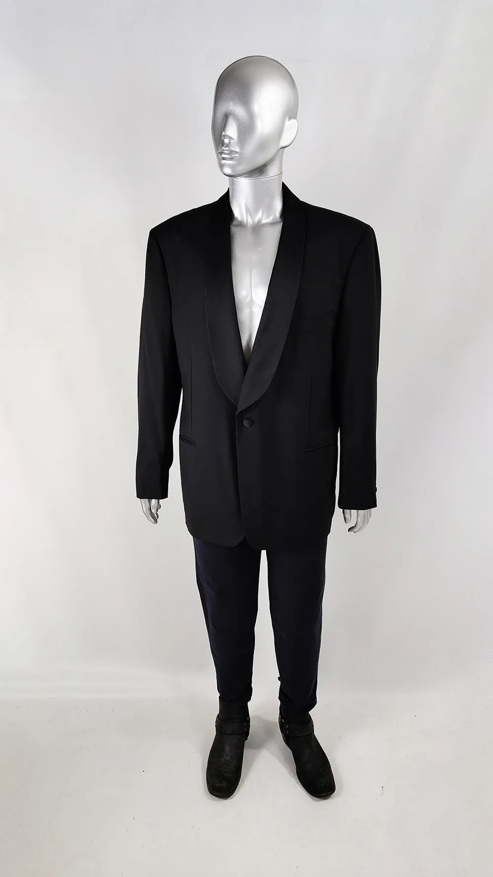 Max Laurens Vintage Italian Black Shawl Collar Mens Dinner Jacket, 1980s